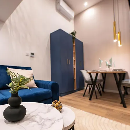 Apartment Broadway N14 *